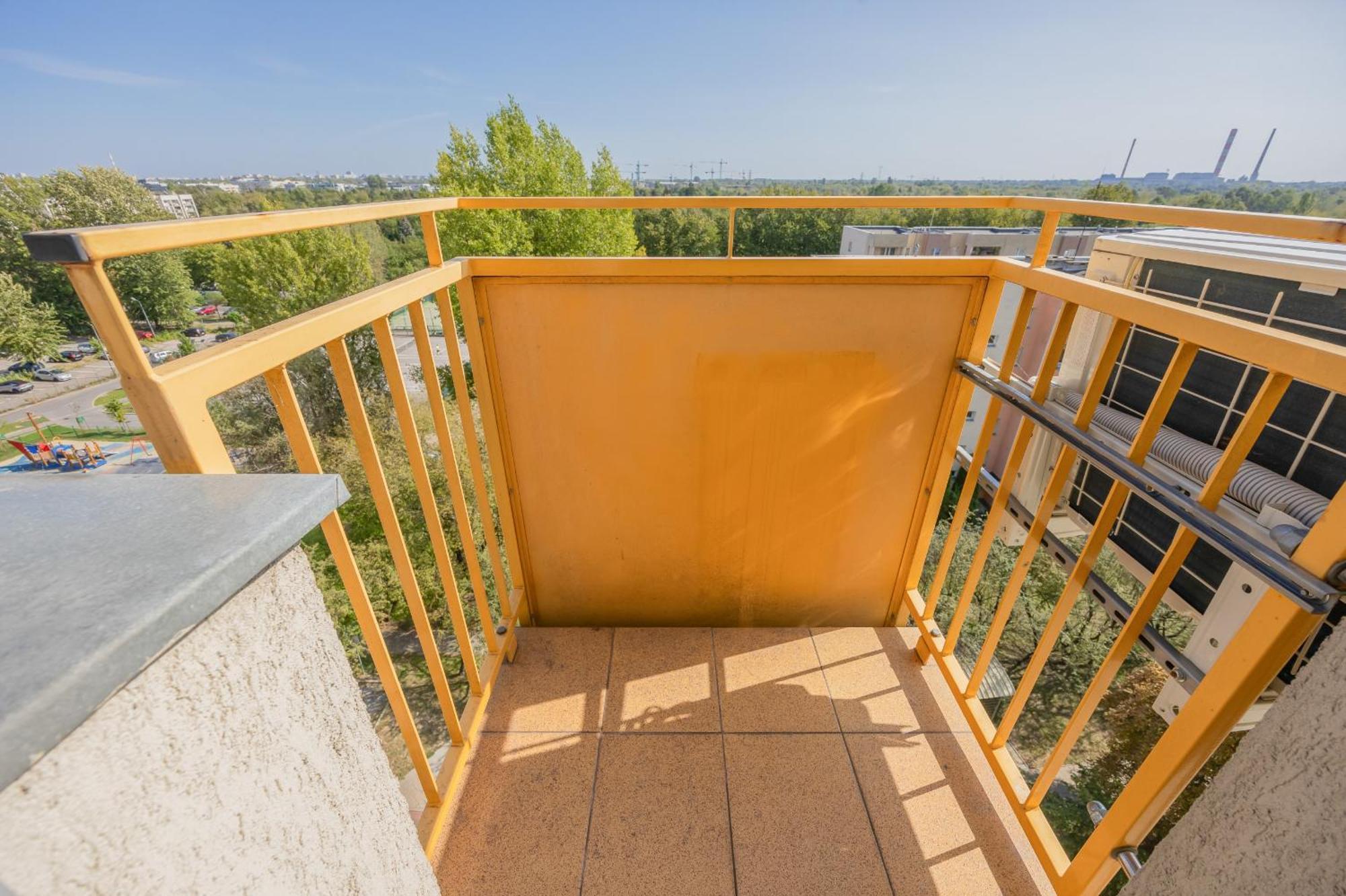 Cosy With Smart Tv By Renters Apartament *