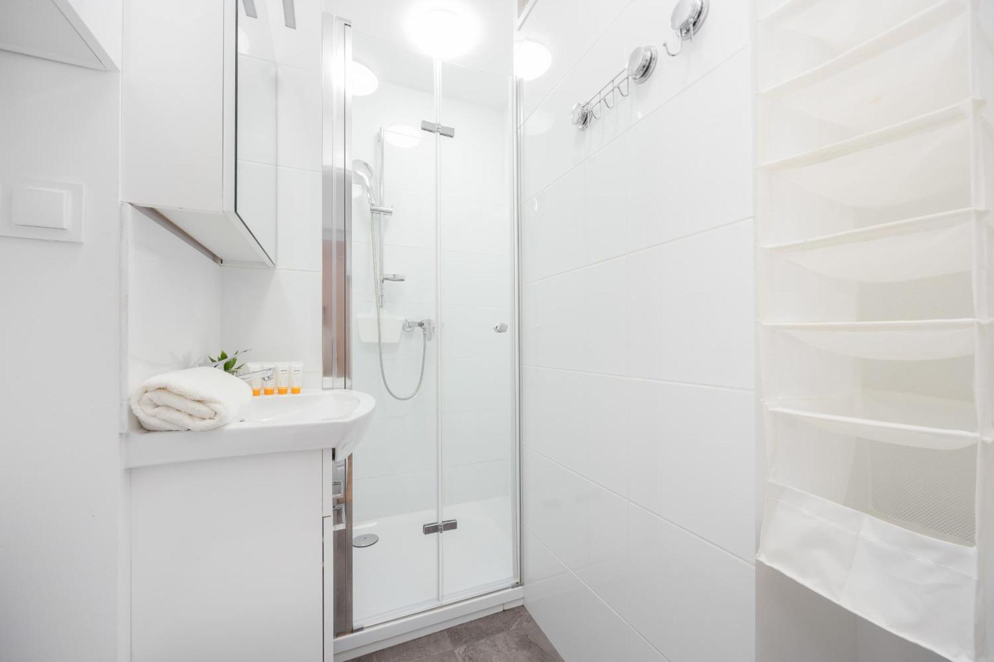 Apartment Cosy With Smart Tv By Renters
